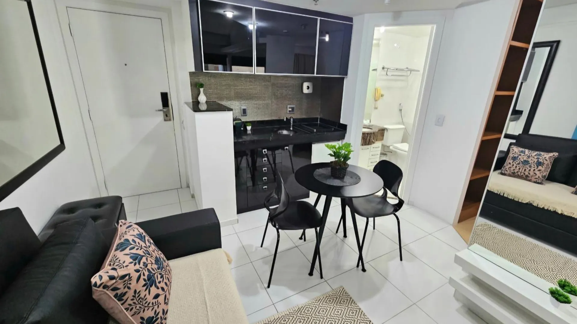 Apartment Maximus Luxury In Vila Olimpia - Flat At The Radisson Hotel Sao Paulo Brazil